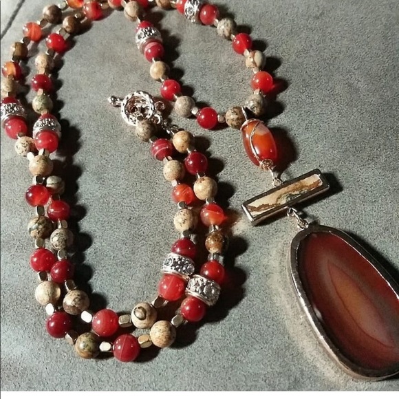 Set - Picture 2 of 3